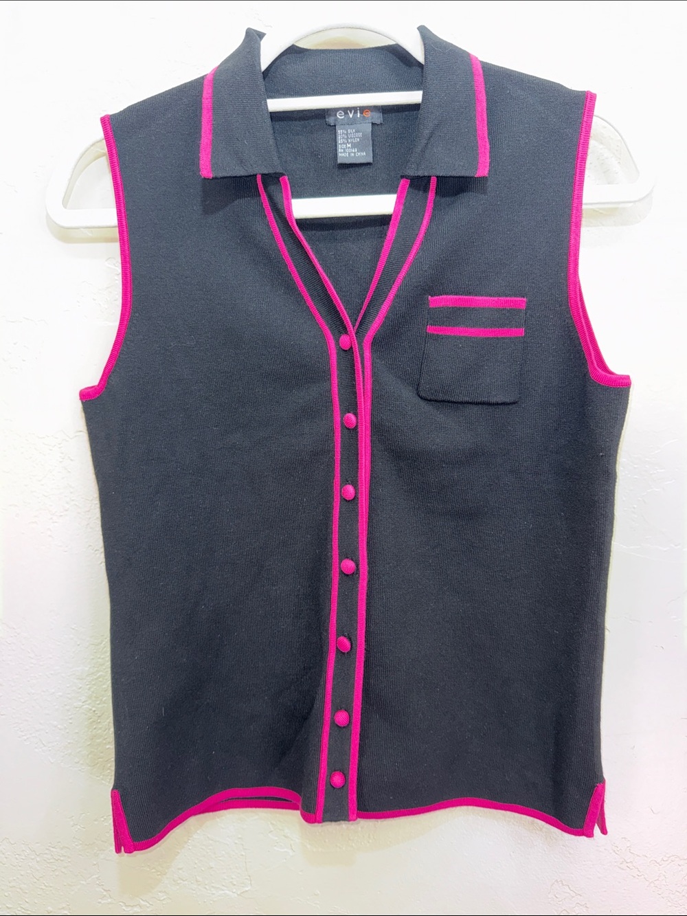 EVIE Black Sleeveless Button-Front Silk Knit Blouse Top w Hot Pink Trim Size M